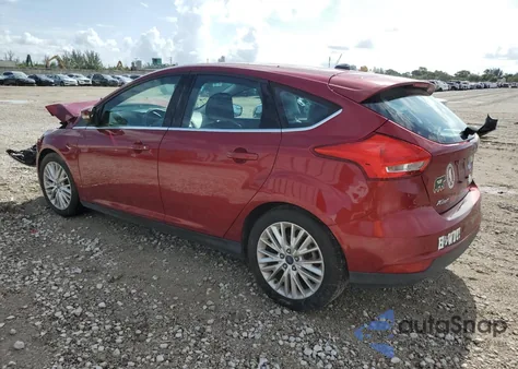 2016 Ford Focus Titanium z USA, uszkodzony, nr VIN 1FADP3N2XGL407427